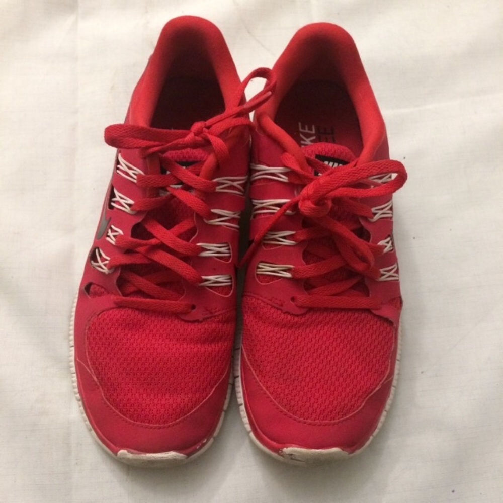 Nike free runs